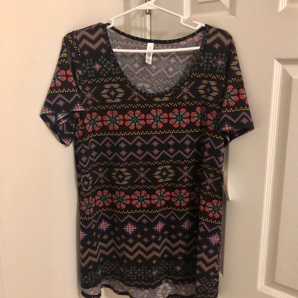 Aztec Floral Lularoe Classic Tee Size XL - Picture 1 of 4